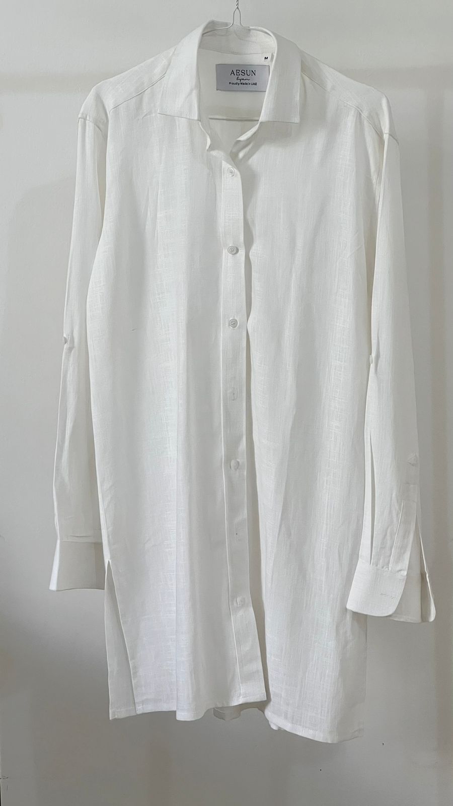 Shirt with side slit