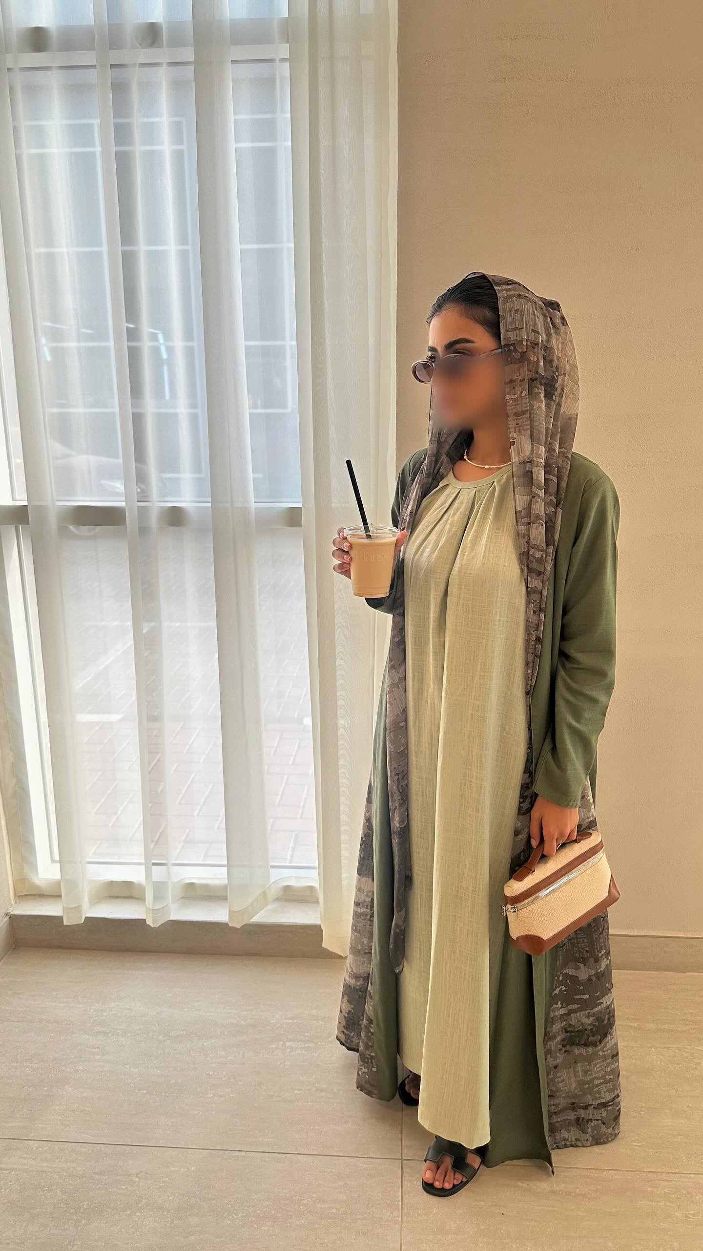 Under abaya dress 👗