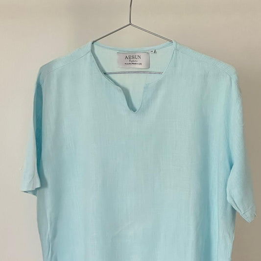 v-Neck T-shirt
