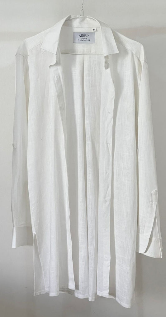 Shirt with side slit